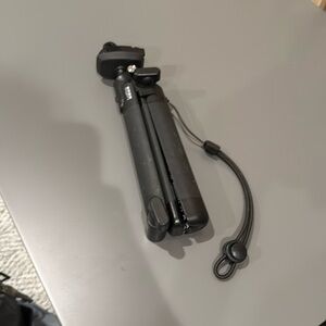 goPro three in one tripod
